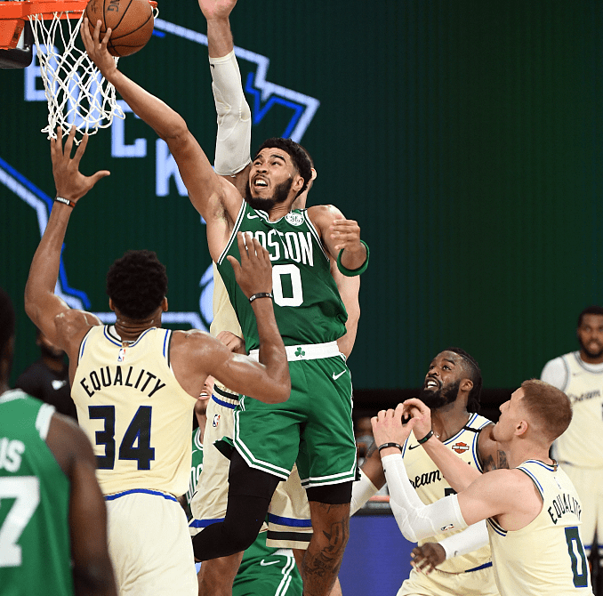 九游体育-关于塔图姆赛事官方发布势不可挡新规，美国队争议不断！的信息