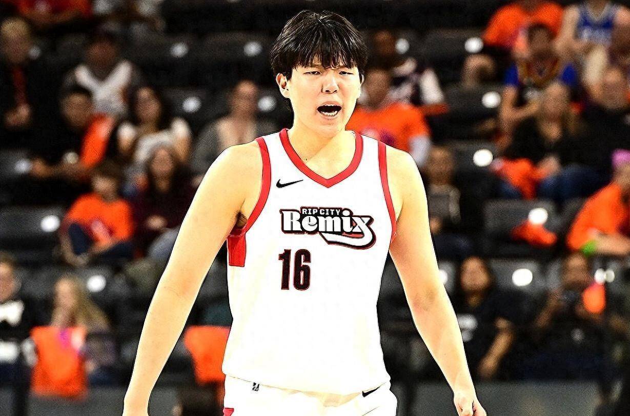 Ning在湖人比赛中关键助攻，出色防守引发热议！的简单介绍